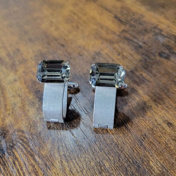 Vintage Dante Mens Cufflinks 1 inch Emerald Cut Clear Crystal Bullet Back - Picture 1 of 4